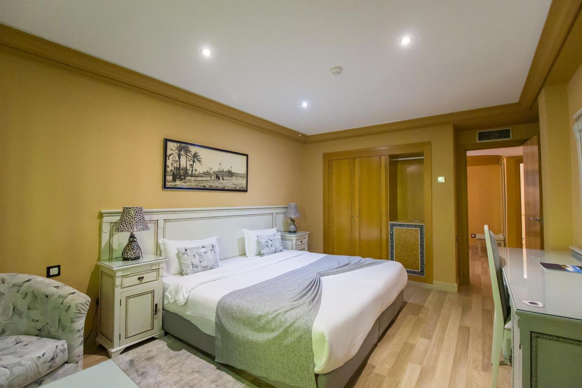 El Oumnia Puerto & Spa Танжер Екстериор снимка